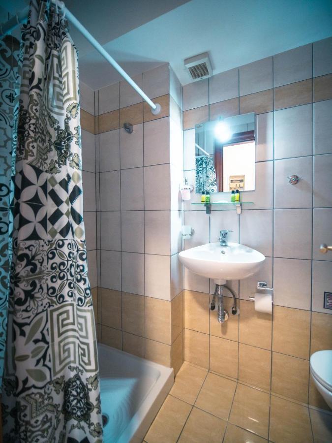 Menta Retro - Central Spot Apartments Golos Dış mekan fotoğraf
