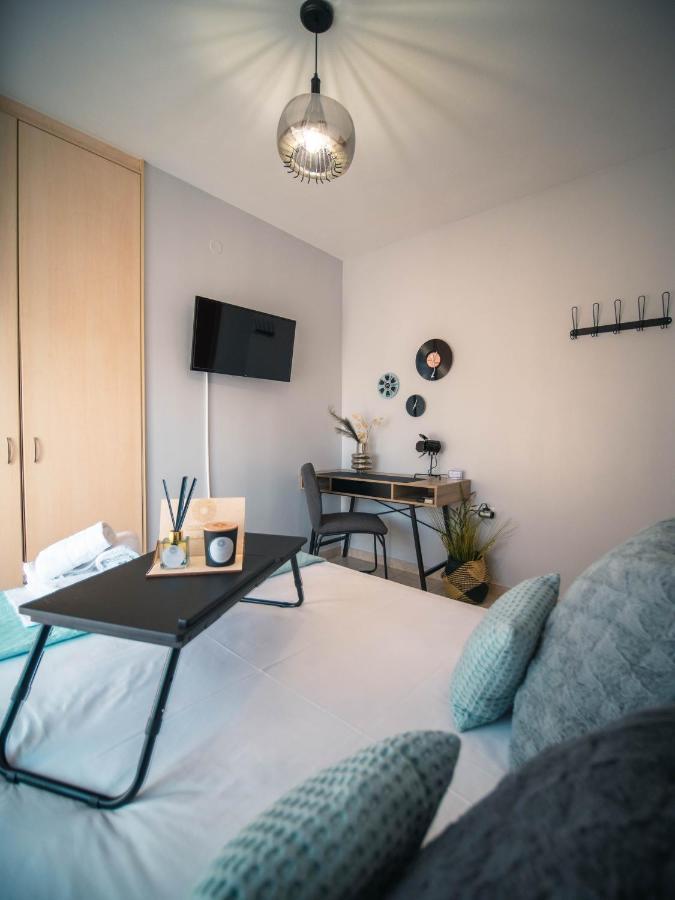 Menta Retro - Central Spot Apartments Golos Dış mekan fotoğraf